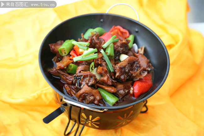 干锅鸭肉高清图片