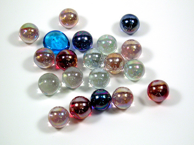 22张玻璃珠子图片打包下载